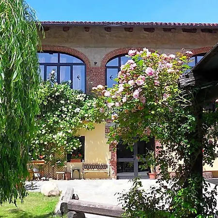 Cascina Marie Bed & Breakfast